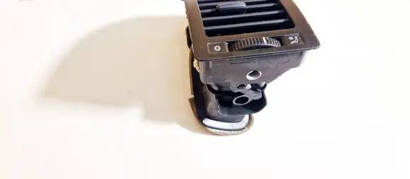 Dash center air vent grill