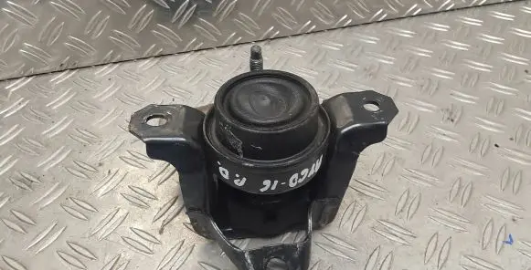 Toyota Aygo AB40 Engine mount bracket