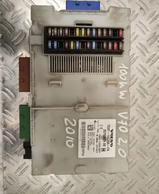 Volvo V70 Fuse module 7G9T14C256FA 30765624AE LTQF01125TP