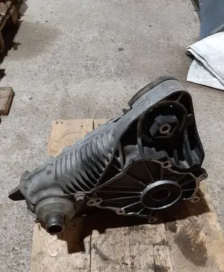 BMW X5 E53 Gearbox transfer box case 7528559