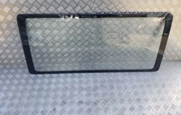 Volkswagen Transporter - Caravelle T4 Rear side window