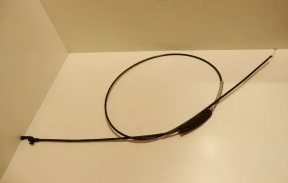 Engine bonnet/hood lock release cable