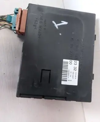 Mercedes-Benz ML W163 Comfort/convenience module A1635452832 A1635452332 05371400