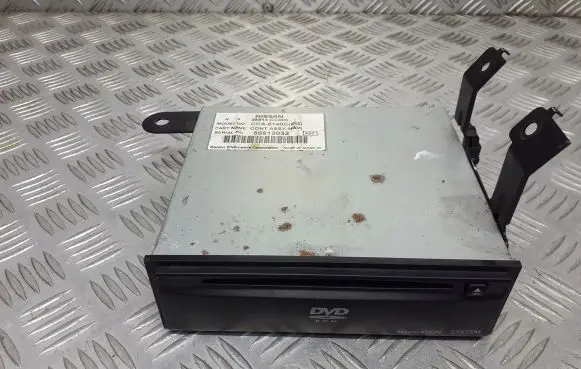 Nissan Murano Z50 Navigation GPS unit bracket/holder 25915-CC000