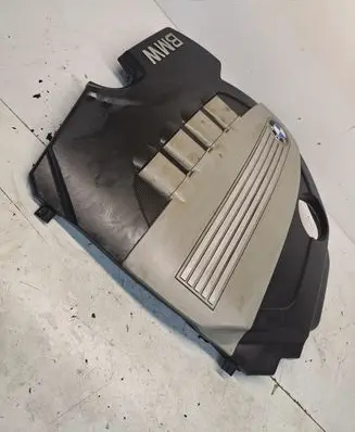 BMW 1 E81 E87 Engine cover (trim) 779741007
