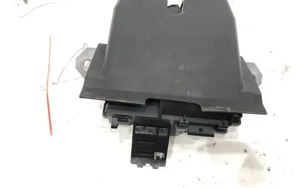 Volvo V40 Tailgate exterior lock 31335870