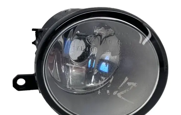 Toyota Avensis T250 Front fog light 812100D041 014884