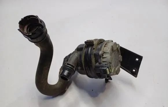 Mercedes-Benz GLC X253 C253 Electric auxiliary coolant/water pump A2535010920 0932024050