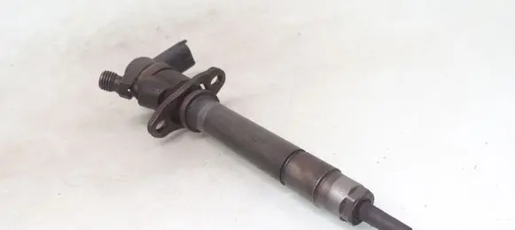 Volvo S60 Fuel injector 30777314 0445110078