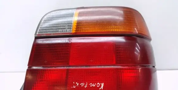 BMW 3 E36 Rear/tail lights 8353810 29270204