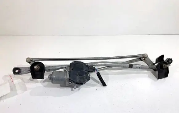 Toyota Camry VIII XV70 Front wiper linkage and motor 8511033432