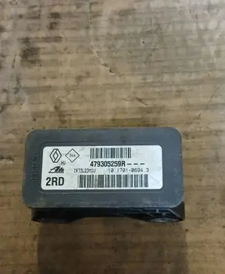 Renault Megane III ESP acceleration yaw rate sensor 479305259R 101701