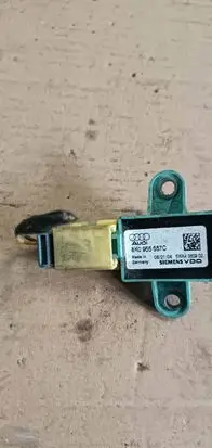 Audi A5 8T 8F Airbag deployment crash/impact sensor 8K0955557C