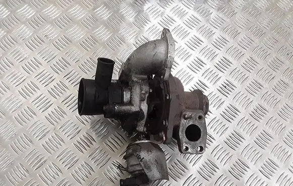 Ford Mondeo MK V Turbo cv6q6k682ab 8240606