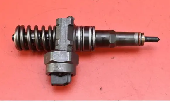 Volkswagen Sharan Fuel injector 038130073AC