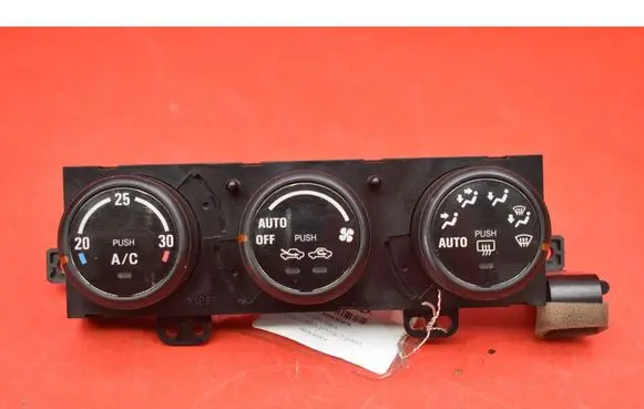 Suzuki Grand Vitara I Climate control unit 9561054J02