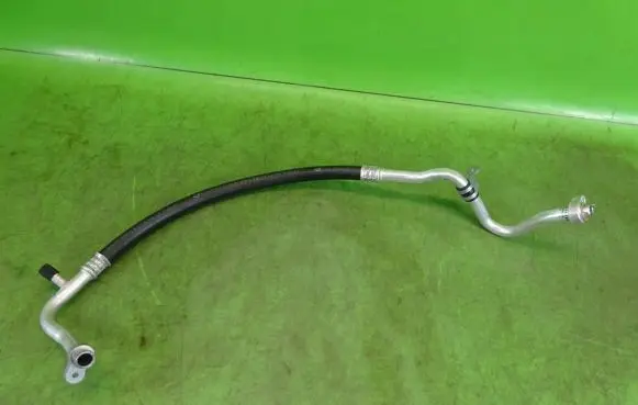 Infiniti Q30 Air conditioning (A/C) pipe/hose 924805DB4A