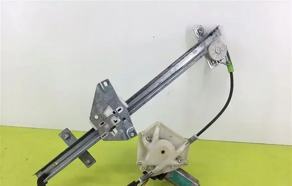 Volvo S40, V40 Front door window regulator with motor 