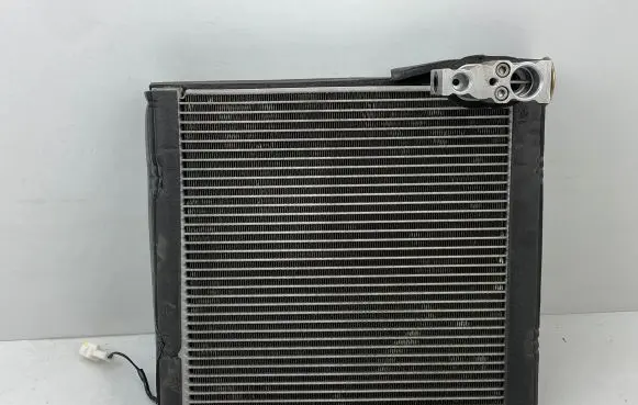 Air conditioning (A/C) radiator (interior)