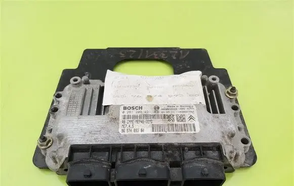 Citroen C4 I Engine control unit/module 9657489380