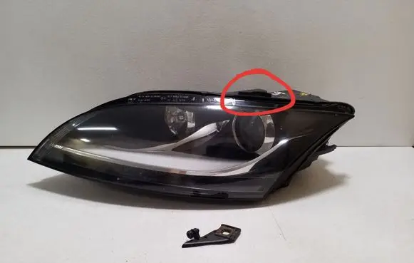 Audi TT TTS Mk2 Headlight/headlamp 8J0941003AK 0301227673 130732919301