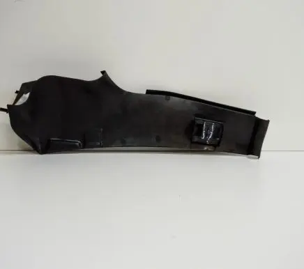Volkswagen Jetta VII Other body part 17B815159