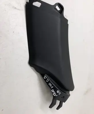 Volvo V40 (C) pillar trim 31305358