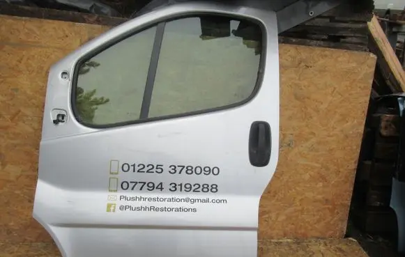 Renault Trafic II (X83) Front door
