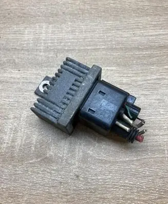 Renault Laguna II Glow plug pre-heat relay 7700115078