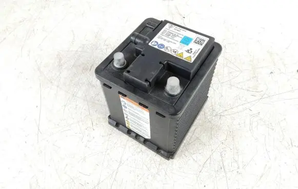 Porsche Taycan 9J1 Car battery 9J1915105E P019481 CCA660A