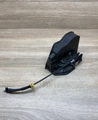 BMW 5 E60 E61 Front door lock 7167074