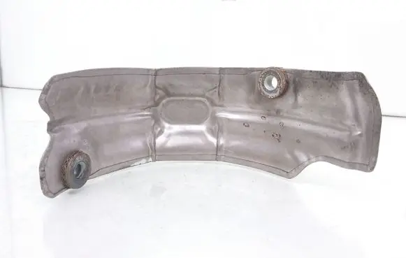 Toyota RAV 4 (XA40) Heat shield in engine bay 172710R020B 172710R020