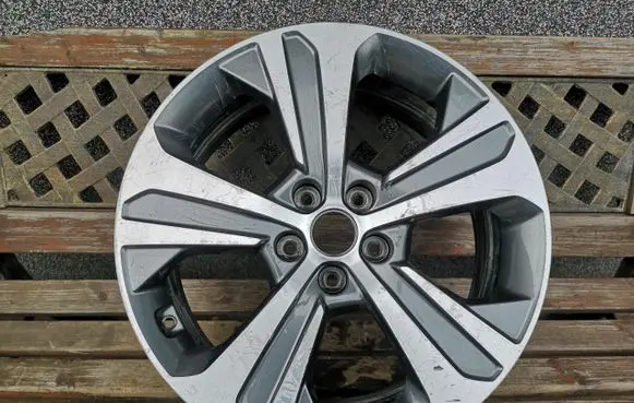 KIA Sorento R19 alloy rim 
