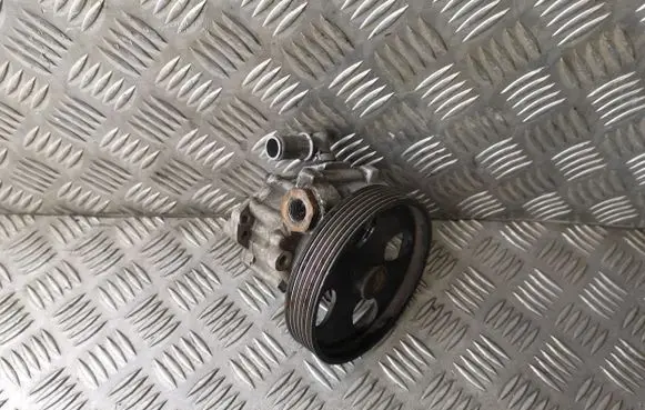 Citroen C8 Power steering pump