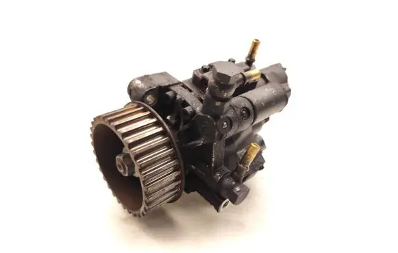 Renault Megane III Fuel injection high pressure pump 167000938R 5WS40565