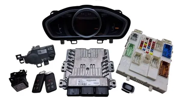 Volvo V40 Engine ECU kit and lock set 36011271 299080U 31394963