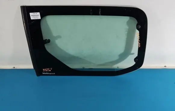 Rear door window glass