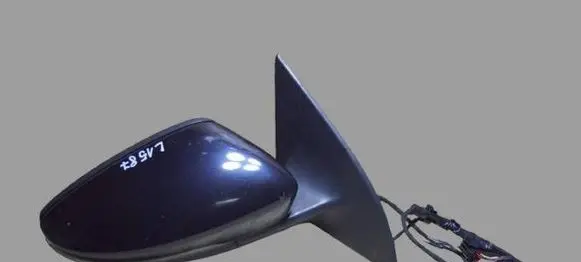 Volkswagen Scirocco Front door electric wing mirror 