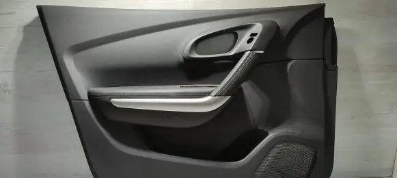 Renault Kadjar Front door card panel trim 809015723B 00108