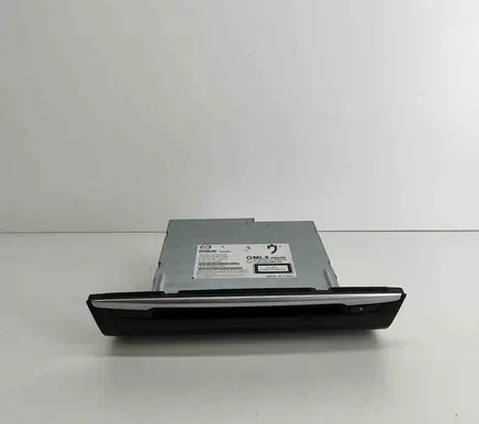 Mazda 6 CD/DVD changer GML8669G0