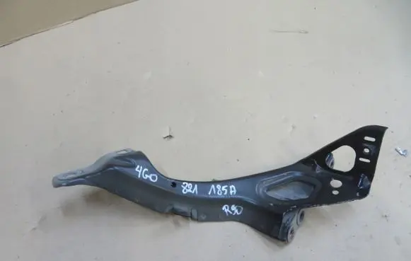 Audi A6 C7 Fender mounting bracket 4G0821185A