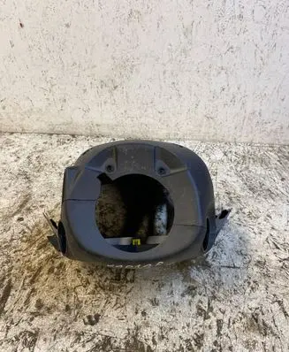 Renault Kadjar Steering wheel column trim