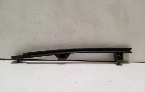KIA Soul Rear door windshield rail 83550B2000