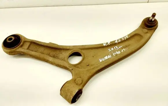 Hyundai i40 Front lower control arm/wishbone A6082M