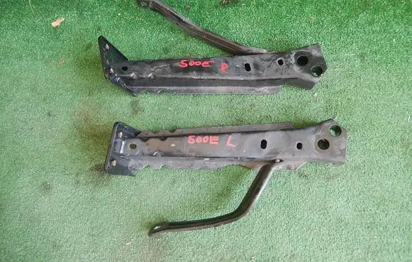 Fiat 500 Quarter panel pressure vent 