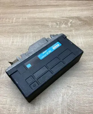 Mercedes-Benz E W124 Gearbox control unit/module 0055452132 0265101018