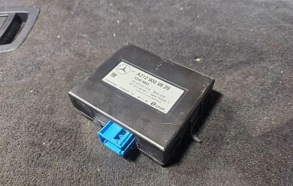 Mercedes-Benz GLE (W166 - C292) Gateway control module A2129009829 532537822 A2129012306