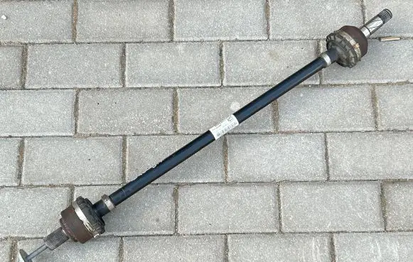 Volvo XC40 Rear driveshaft 31460282 P31460282
