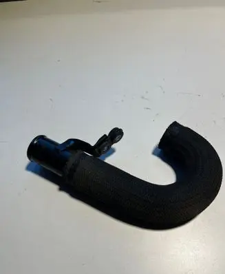 Mitsubishi Pajero Engine coolant pipe/hose