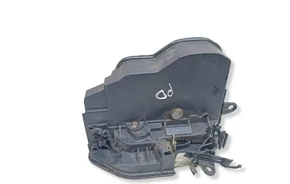 BMW 1 E81 E87 Front door lock 7202144